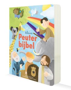 Voorkant van de zwartdruk Peuterbijbel. Waar verschillende dieren en karakters zoals Jezus en Noach te zien zijn en een regenboog.